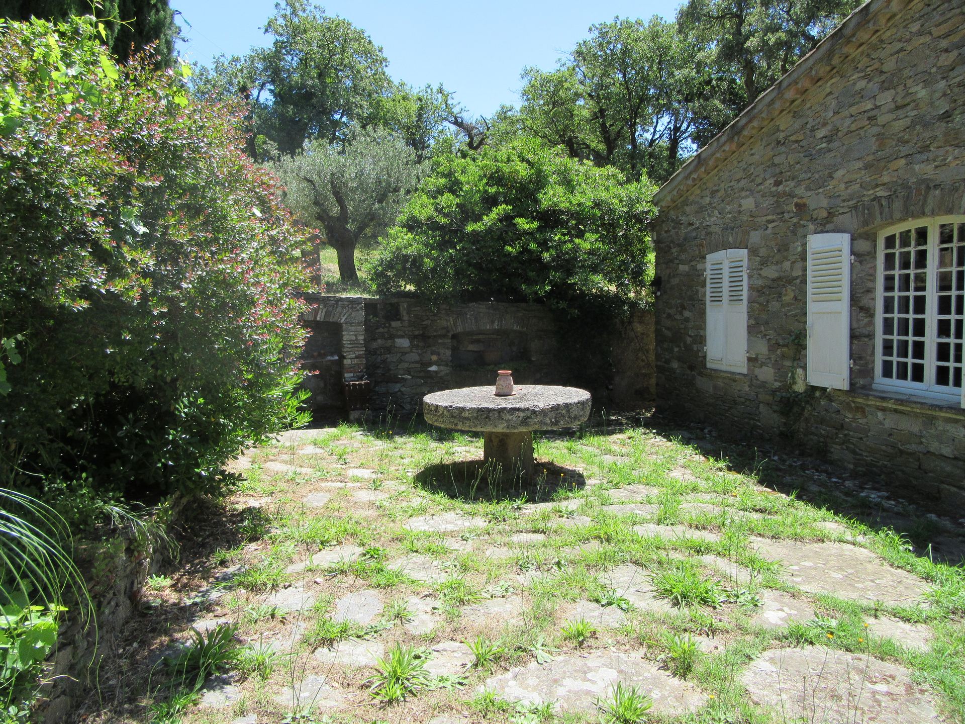 The patio with its stone table